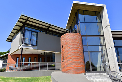 Corobriks face bricks for captivating Pretoria home