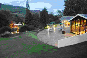 Sani Pass Hotel2