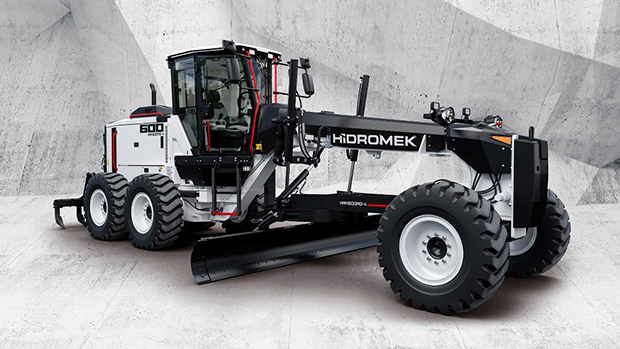 Leica Geosystems Hidromek integrate machine control solutions for graders