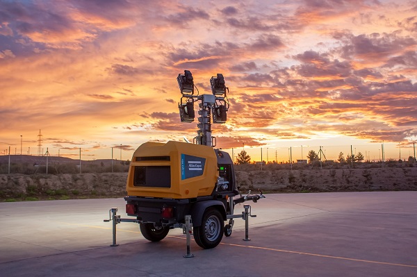 Atlas Copco HiLight H6 excellent light distribution innovative HardHat body 40 percent savings on fuel CO2 emissions 600hr service intervaljpg