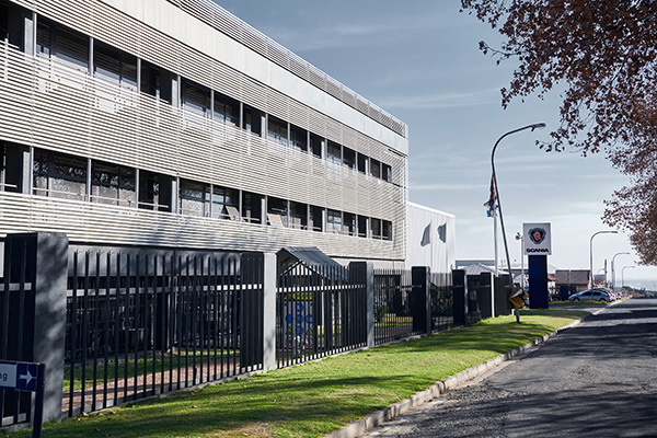 Scania celebrates 25 years at the forefront of South Africas transport industry