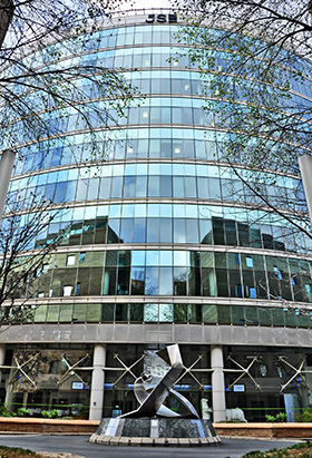 The JSE celebrates 20 years in Sandton Central