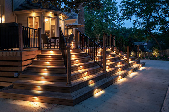 Lighting Warehouse tips for outdoor lighting