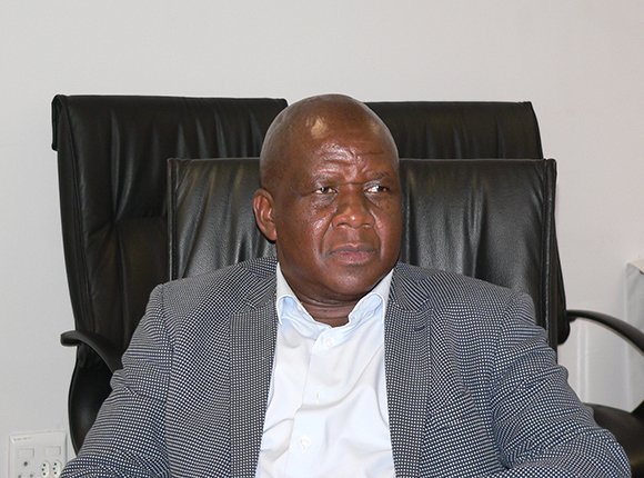 SDTs Mandla Mnguni resigns