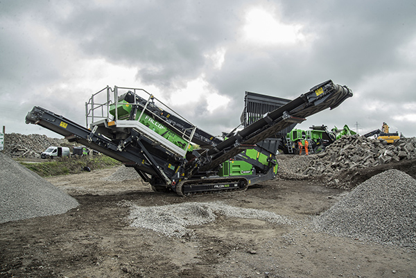 EvoQuips Falcon 820 is a testament to innovation