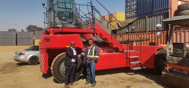 Shumani owns SAs biggest fleet of Kalmar reach stackers