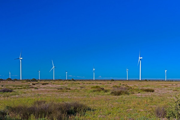 Consortium reaches financial close on 89 MW Castle Wind Farm