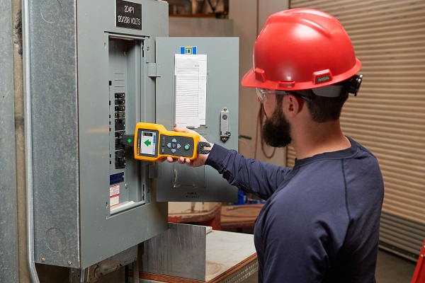 Locate cables accurately and safely