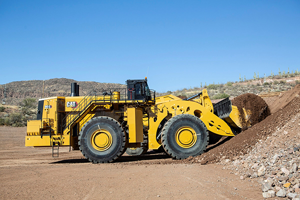 The new Cat 995 Wheel Loader offers more payload and performance