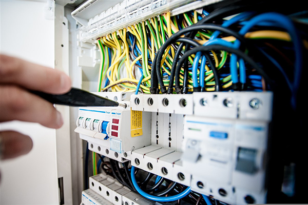 Challenges and opportunities What electrical contractors can expect in 2023 2 copy