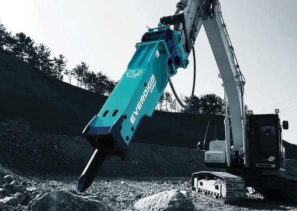 Be sure to choose the right excavator hammer