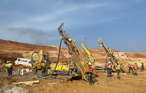 Hummingbird Resources Operations Update and Roadmap to Commercial Production at Kouroussa
