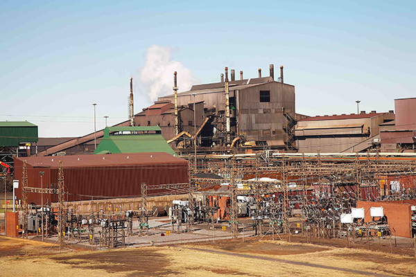 Khwelamet signs manganese alloy smelter acquisition deal with Samancor Manganese
