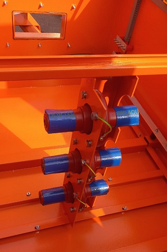 Each drag box features a limit switch for safe remote monitoringjpg