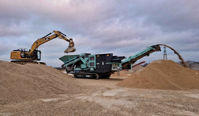 Pilot Crushtec powers Ovenden Earthmoving with new TwisterTrac VS350E
