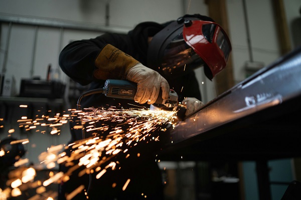 Q1 Absa Manufacturing Survey highlights mixed sentiment amidst uncertainty