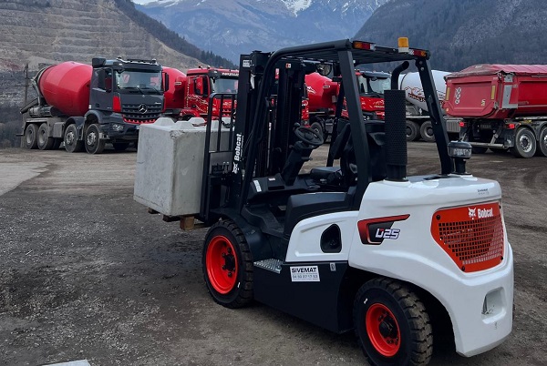 Sivemat Bobcat Expertise in the Mountains