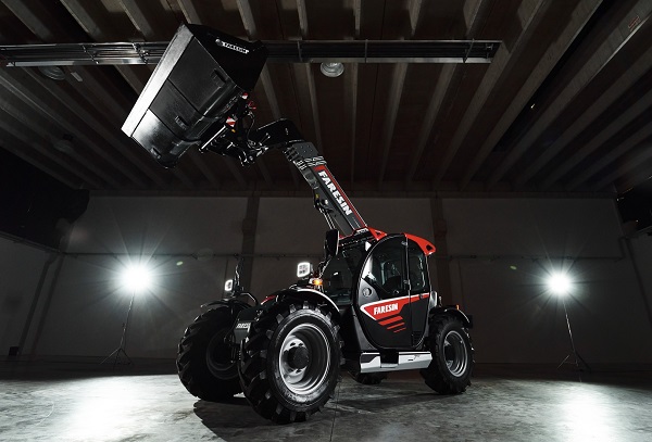 Versatile workhorses how telehandlers are transforming South African agriculture