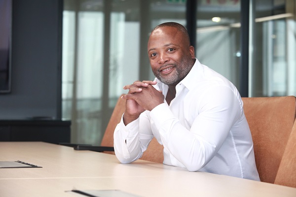 23043 Izak Petersen CEO of Dipula Income Fund