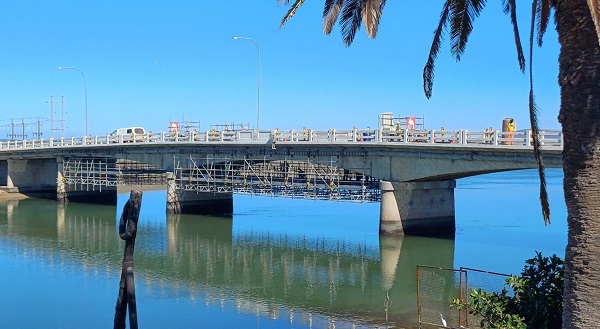 Access platforms for structural holiding measure to Carinus Bridge Hi Res