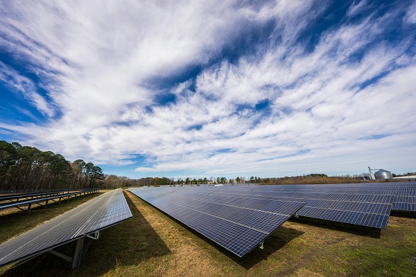 Remote monitoring of solar installations