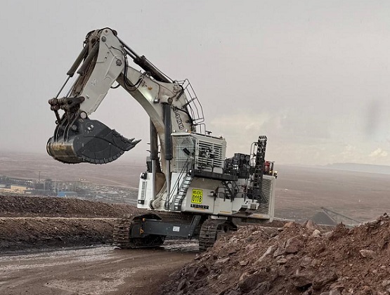 Moolmans secures R10.6 billion contract for Gamsberg Mine2