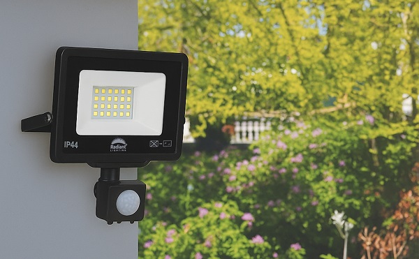 A smarter way to specify floodlights