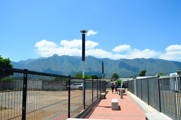 BEKA Schréder supplies off grid lighting solution to Railton Walkway