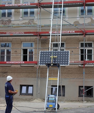 How smarter lifting is energising South Africas solar industry