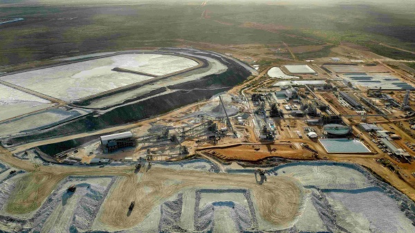 PLS Pilgangoora P1000 establishes TOMRA ore sorting for large scale lithium operations