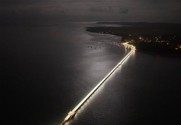 Regent Lighting Solutions illuminates Inhaca Jetty in Mozambique