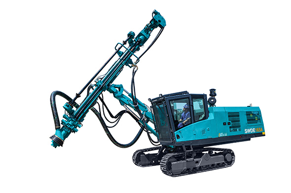 AZIZE Equipment appointed Sunward dealer in SA