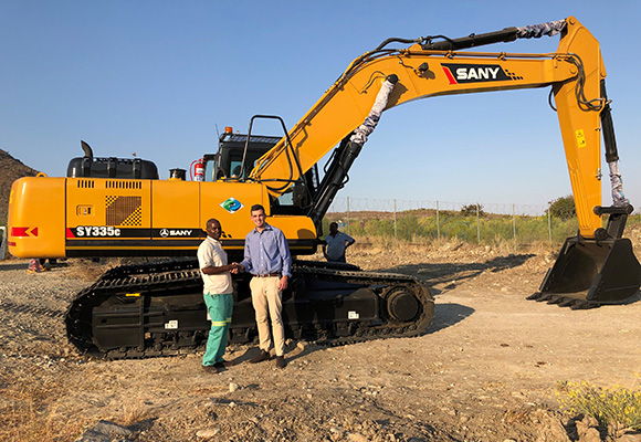 gem sales consultant murray leith and kgagamela holdings chairman norman mahabe