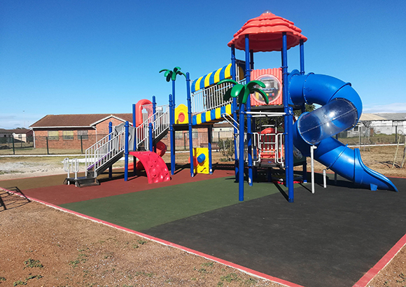 Playground PE e mail