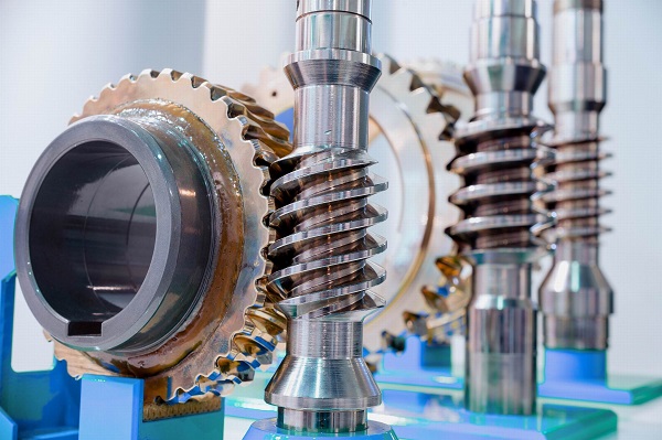 Getting to grips with gears and lubrication