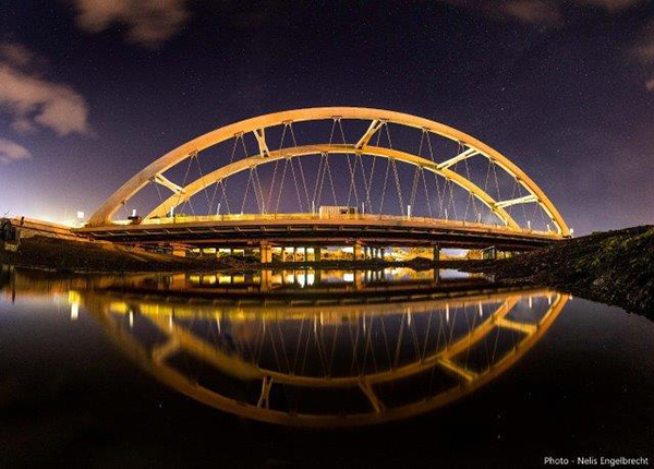 Successful transverse launch of Ashton Arch bridge a South African first